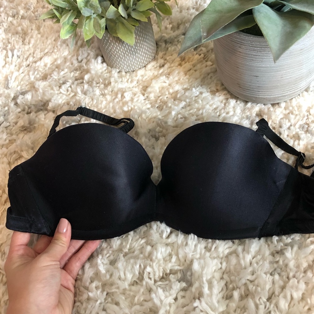 UpBra Convertible Adjustable Stay Up Push Up Bra